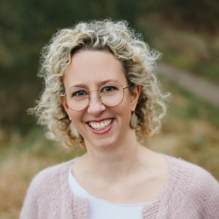 Portrait von Olivia Bub, Heilpraktikerin für Frauen